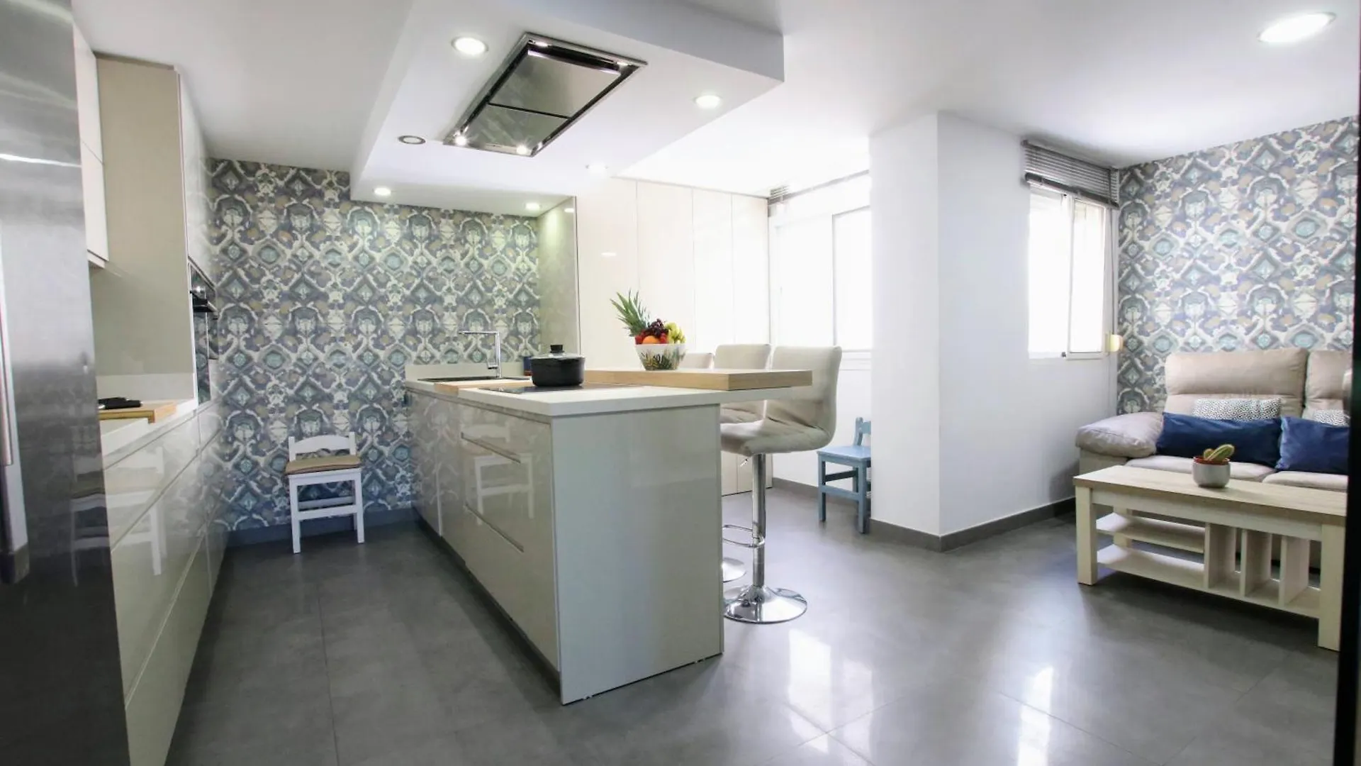 Tess Apartamento Pacifico Beach 말라가 0*,  스페인