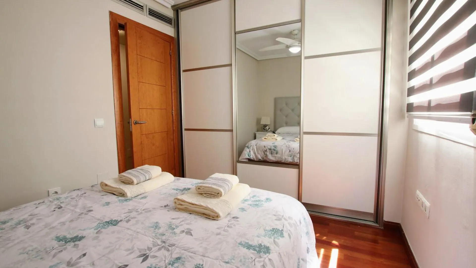 Tess Apartamento Pacifico Beach 말라가 0*,  스페인